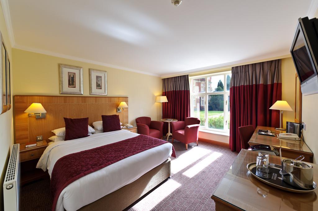 Savill Court Hotel Γουίνσδορ Δωμάτιο φωτογραφία